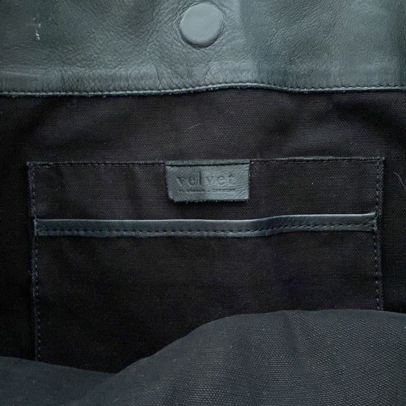 ⚡️SALE! Velvet by Graham & Spencer Leather Tote in Black - Picture 2 of 6